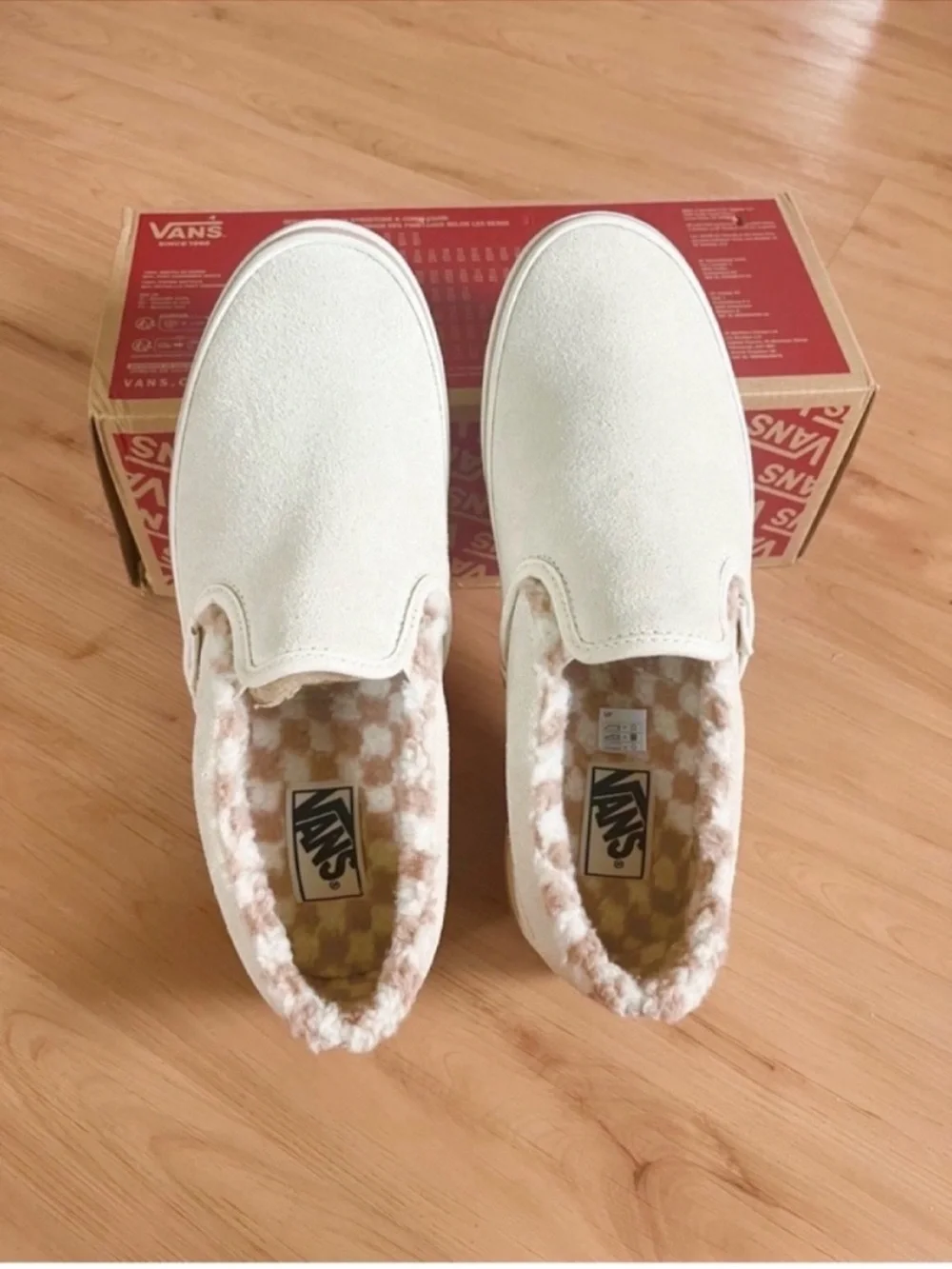 Vans Classic Slip-On Shoe Turtle Dove White Women 8.5 US